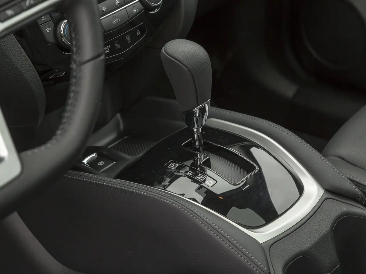 Nissan Qashqai II Рестайлинг Внедорожник 5 дв. — фото 31