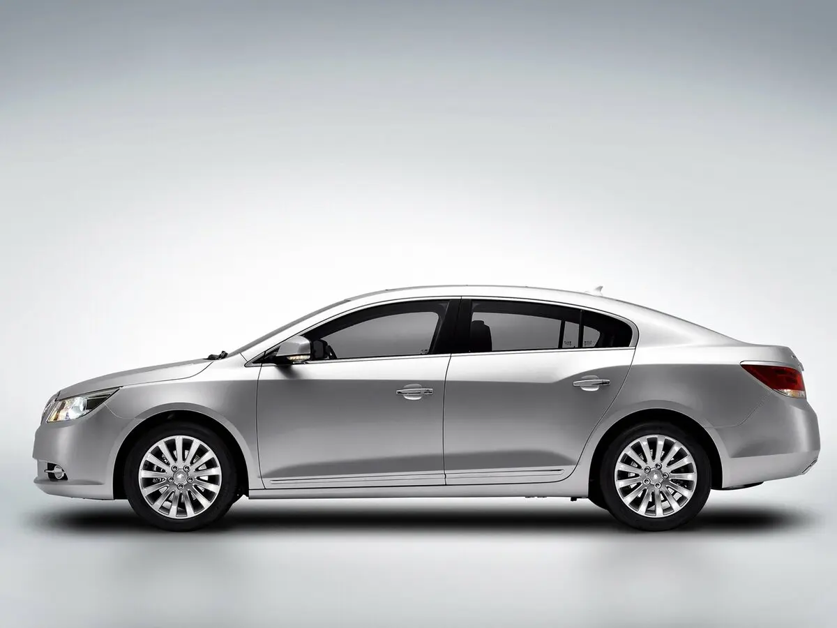 Daewoo Alpheon 2010 – 2015 Седан — сүрөт 2