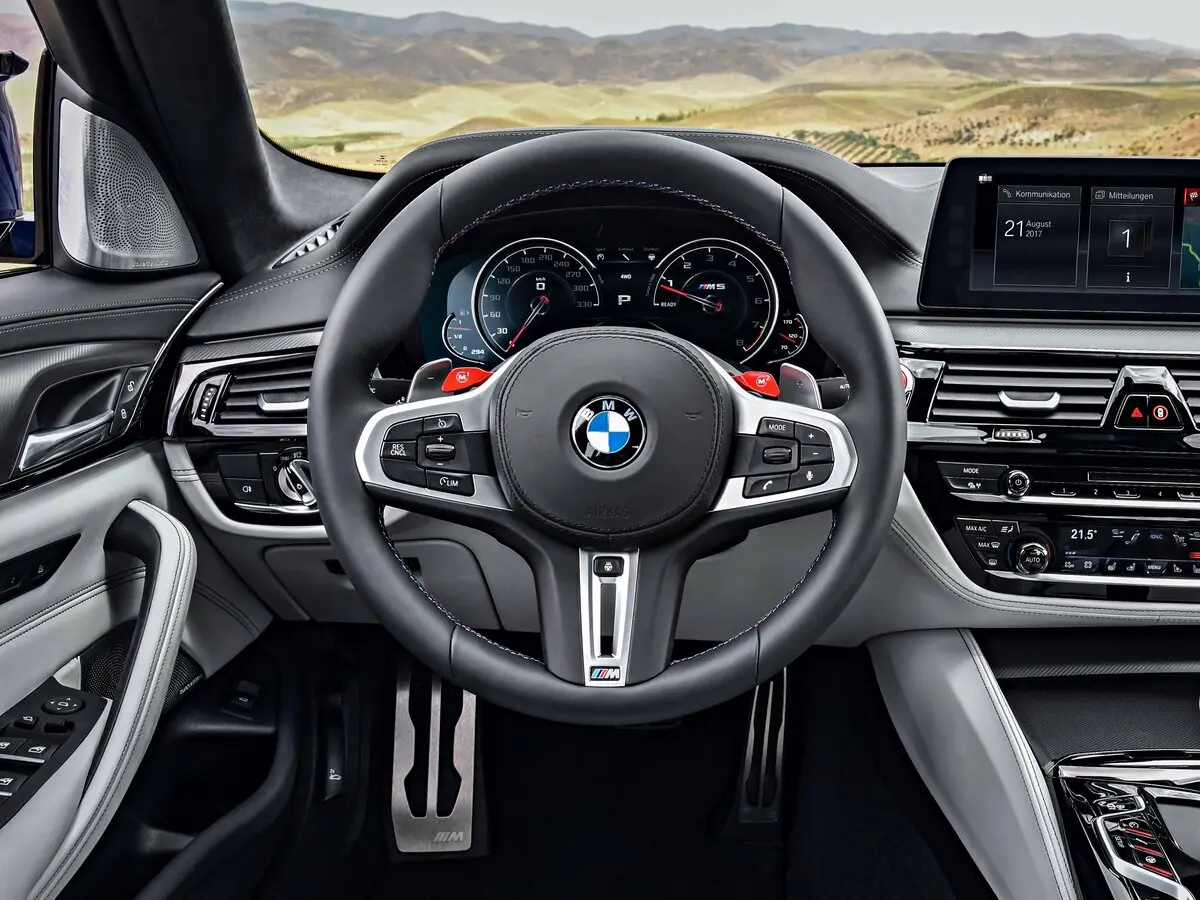 BMW M5 VI (F90) Седан — photo 9