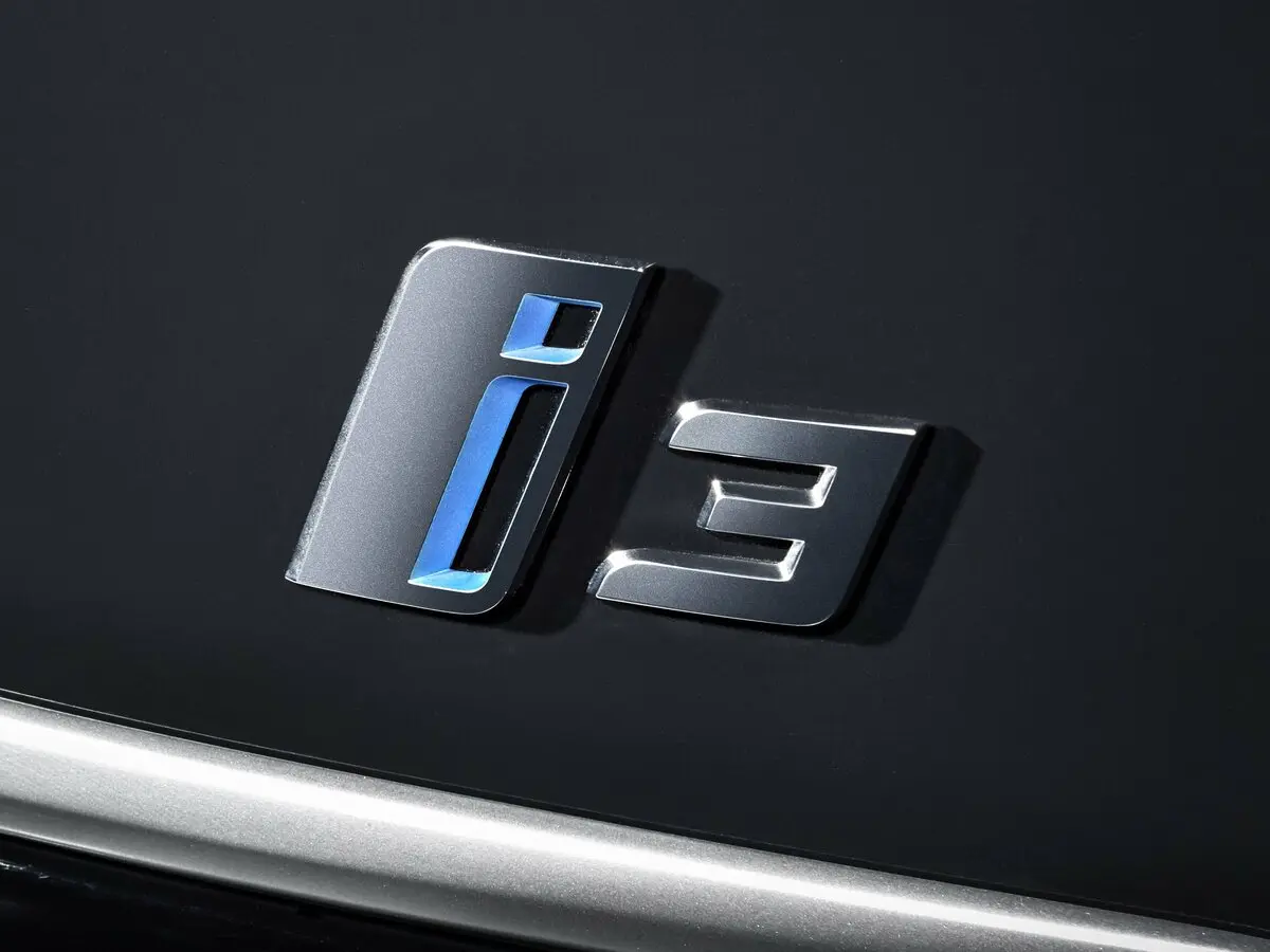 BMW i3 I (I01) Рестайлинг Хэтчбек 5 дв. — сүрөт 15