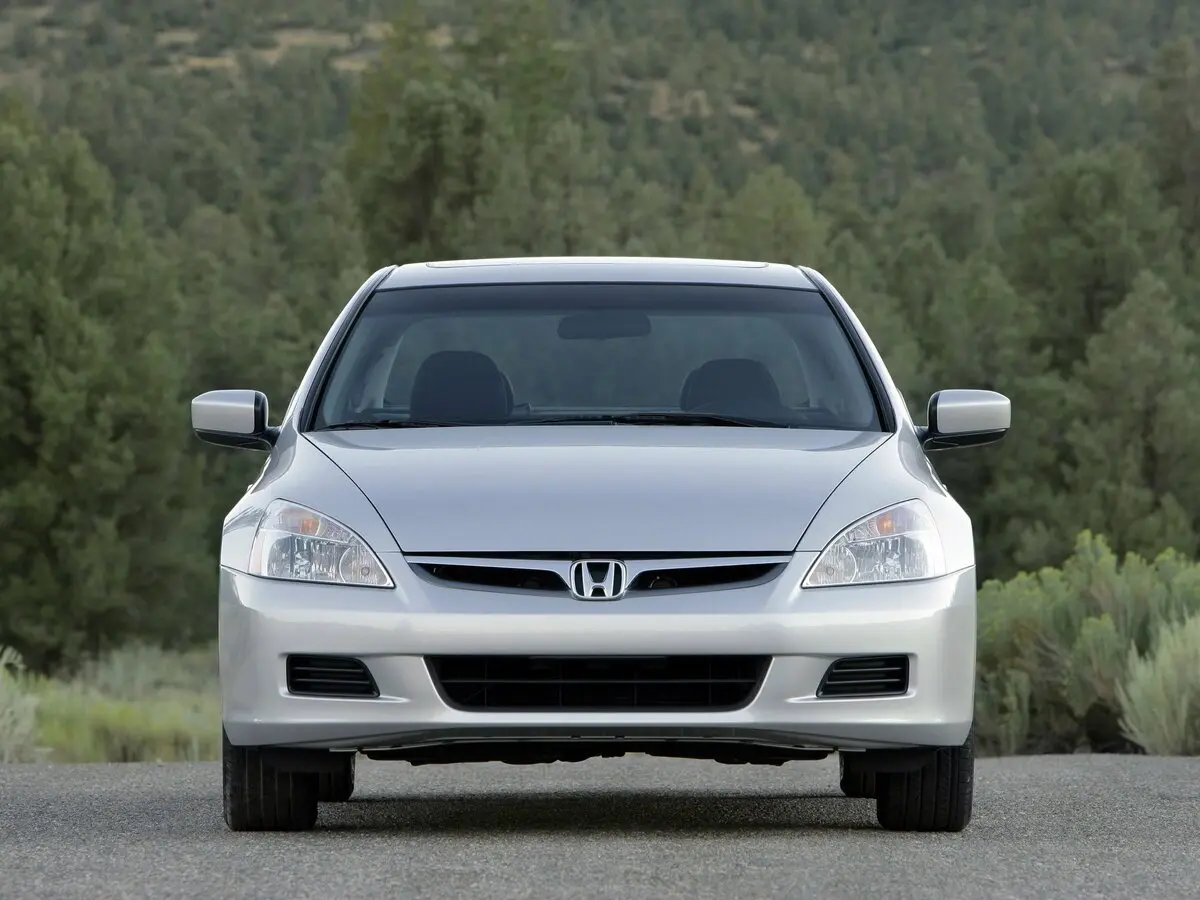 Honda Accord VII Рестайлинг Седан US Market — фото 3