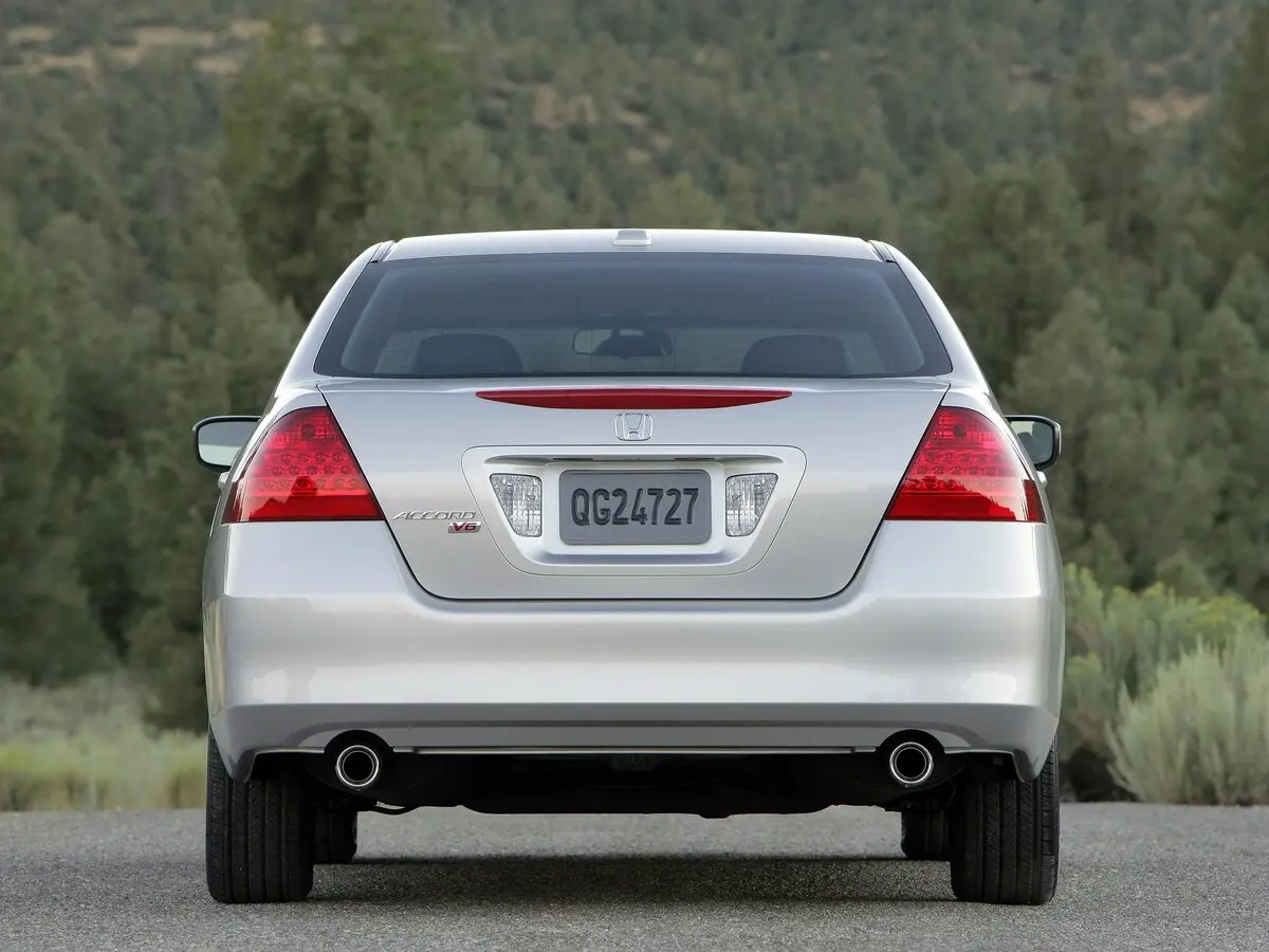Honda Accord VII Рестайлинг Седан US Market — фото 4