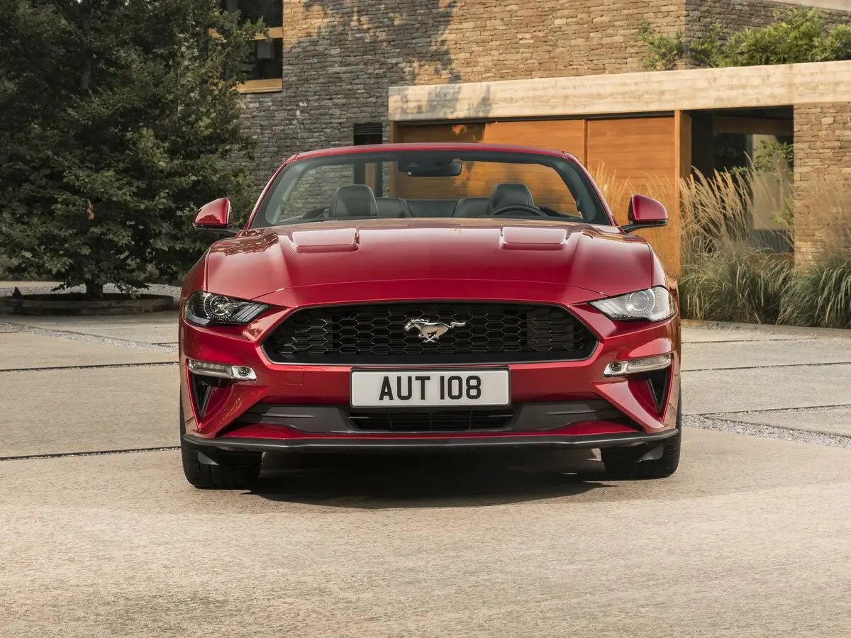 Ford Mustang VI Рестайлинг Кабриолет — сүрөт 3