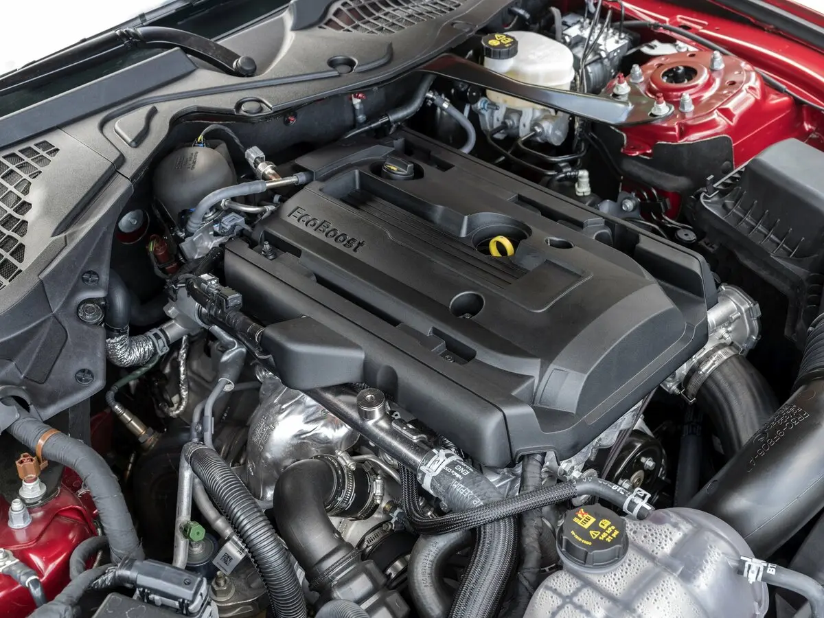 Ford Mustang VI Рестайлинг Кабриолет — сүрөт 11