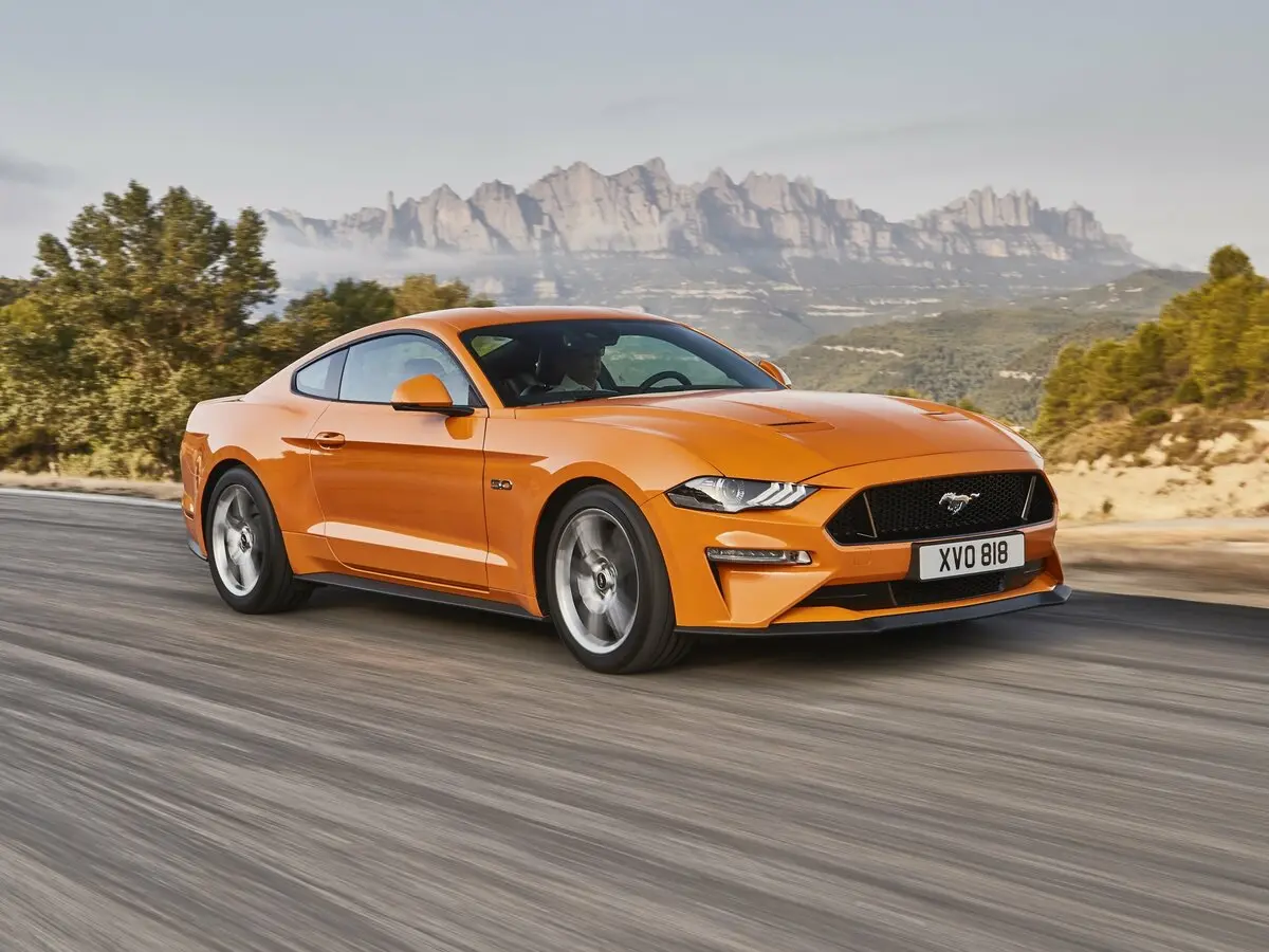Ford Mustang VI Рестайлинг Купе