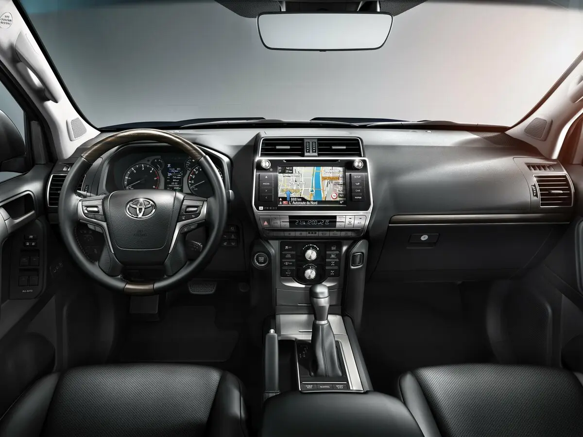 Toyota Land Cruiser Prado 150 Series Рестайлинг 2 Внедорожник 5 дв. — фото 5