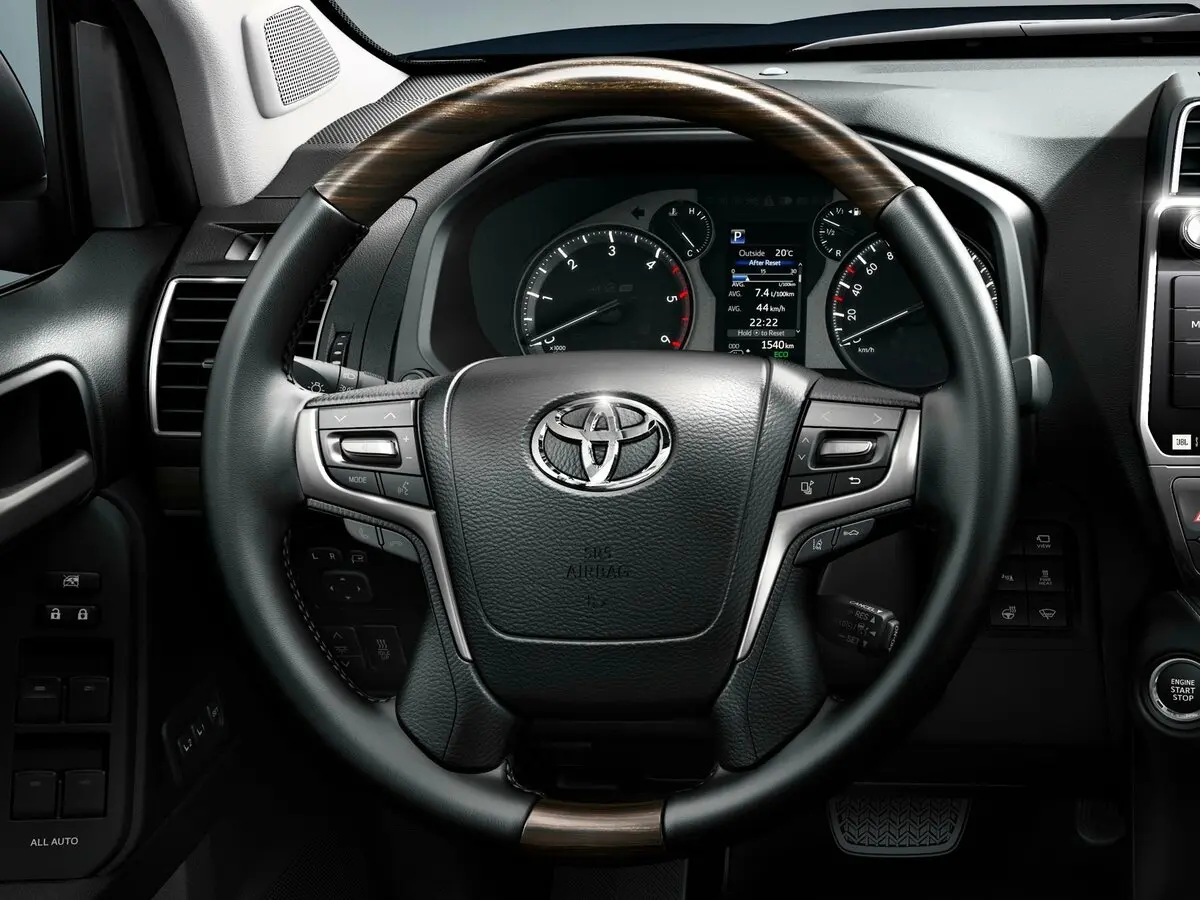 Toyota Land Cruiser Prado 150 Series Рестайлинг 2 Внедорожник 5 дв. — фото 9