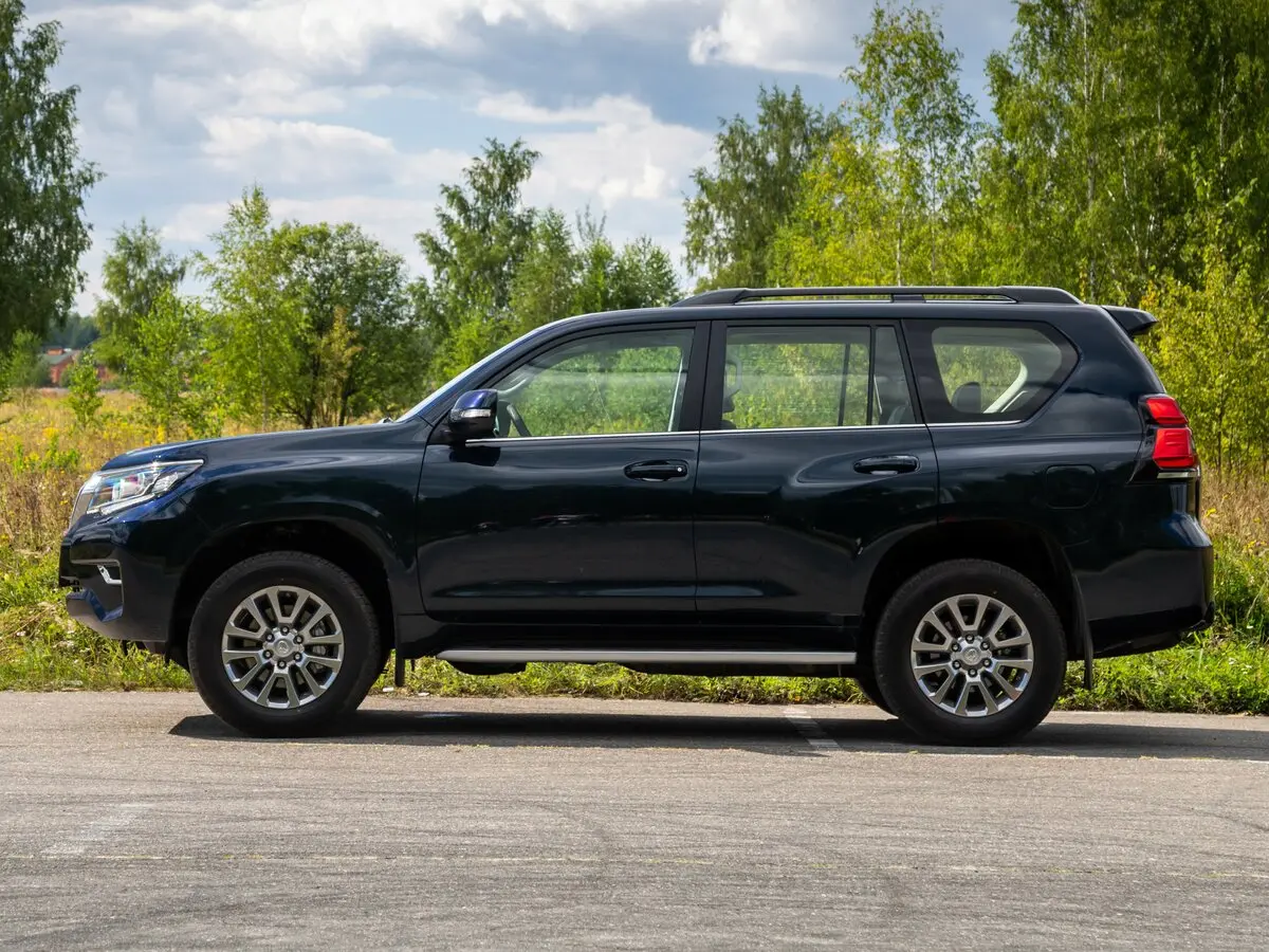 Toyota Land Cruiser Prado 150 Series Рестайлинг 2 Внедорожник 5 дв. — фото 19