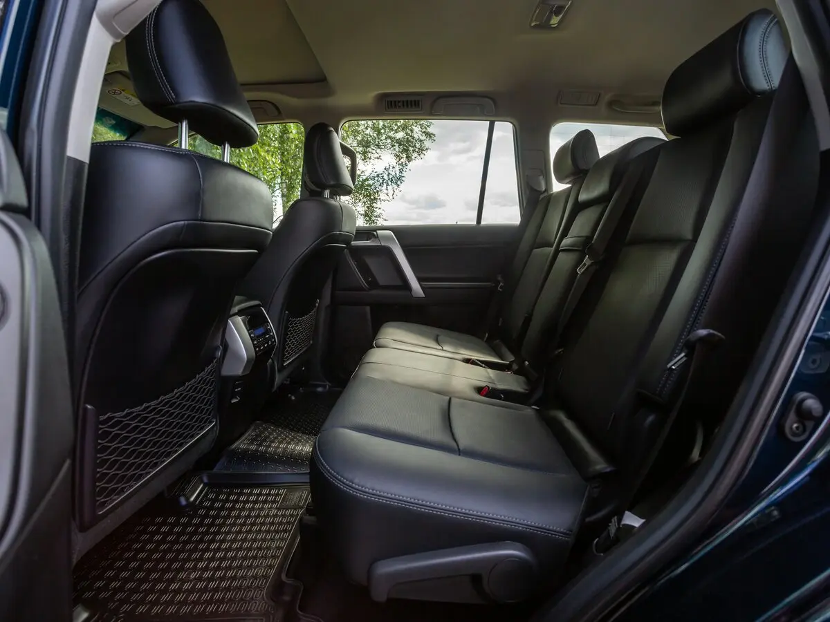 Toyota Land Cruiser Prado 150 Series Рестайлинг 2 Внедорожник 5 дв. — фото 28
