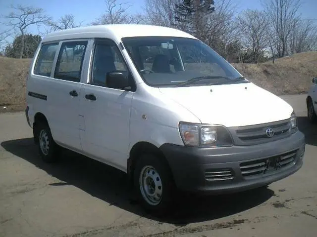 Toyota Town Ace III Компактвэн