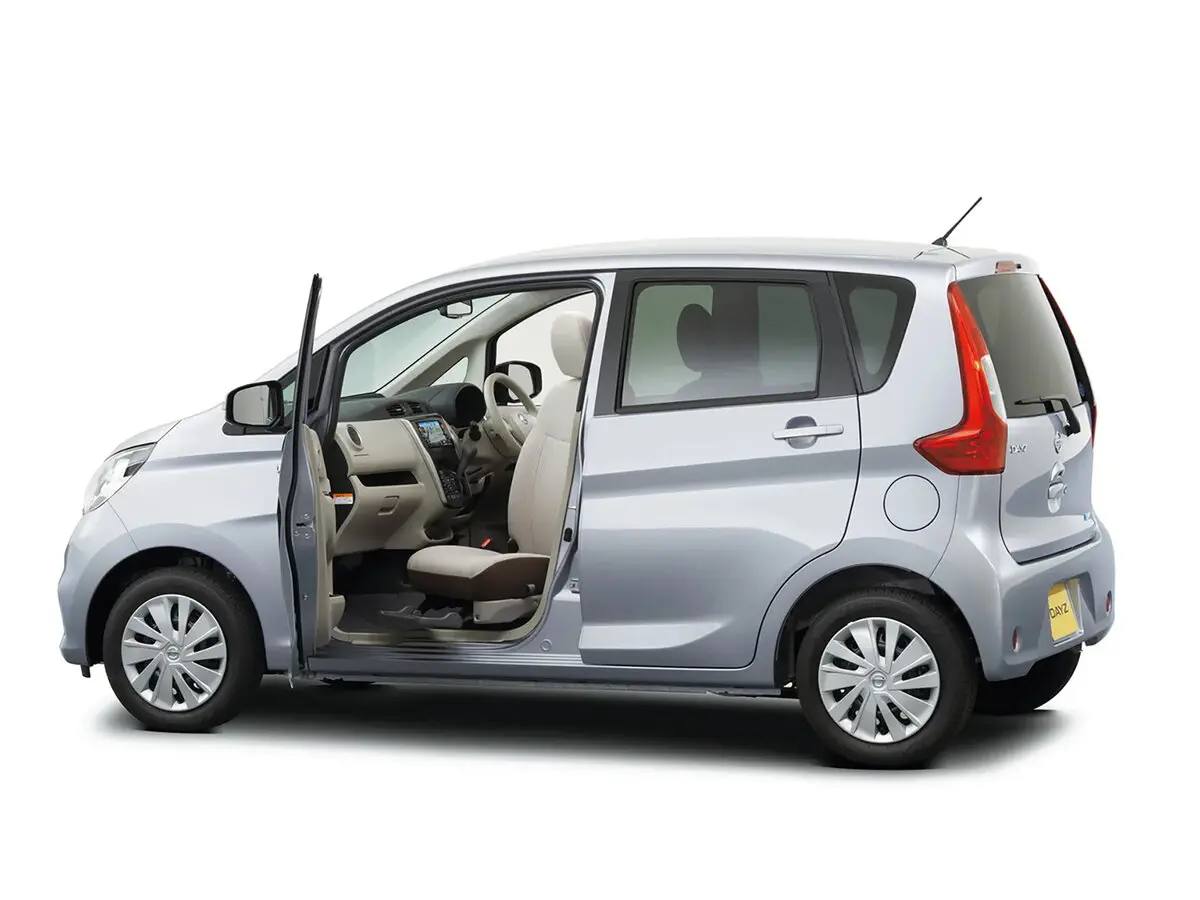 Nissan Dayz I Рестайлинг Хэтчбек 5 дв. — сүрөт 2
