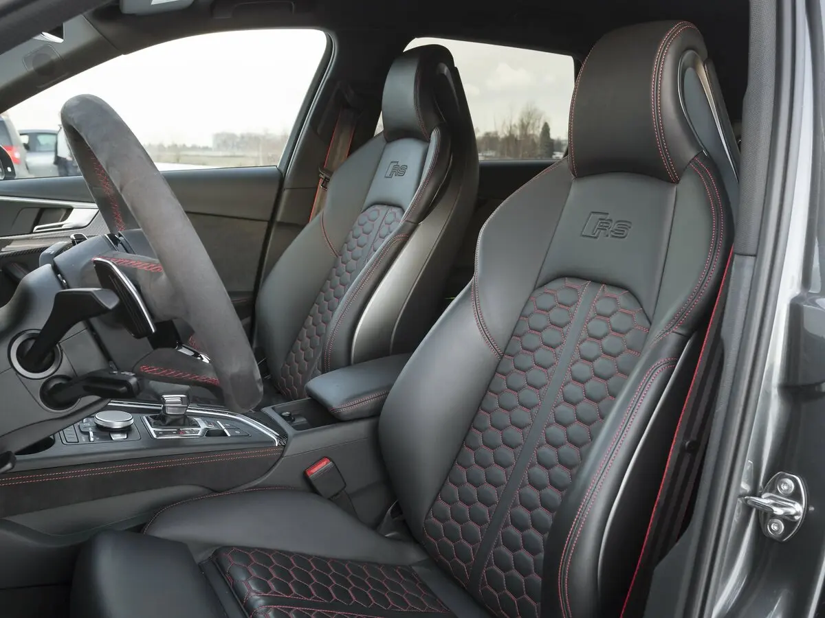 Audi RS 4 IV (B9) Универсал 5 дв. — сүрөт 21