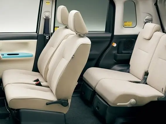 Daihatsu Move Canbus I Микровэн — photo 5