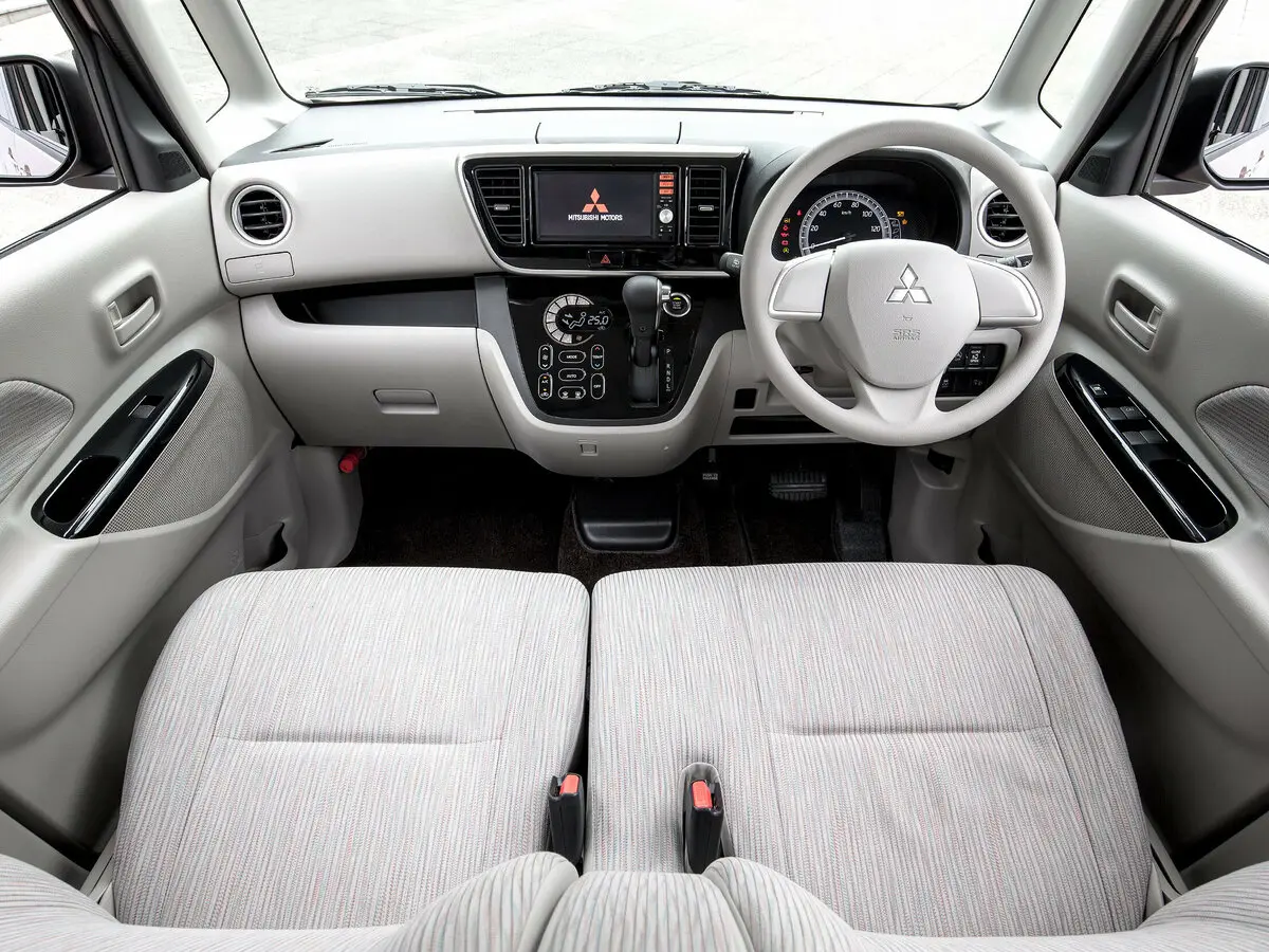 Mitsubishi eK Space I Хэтчбек 5 дв. — сүрөт 4