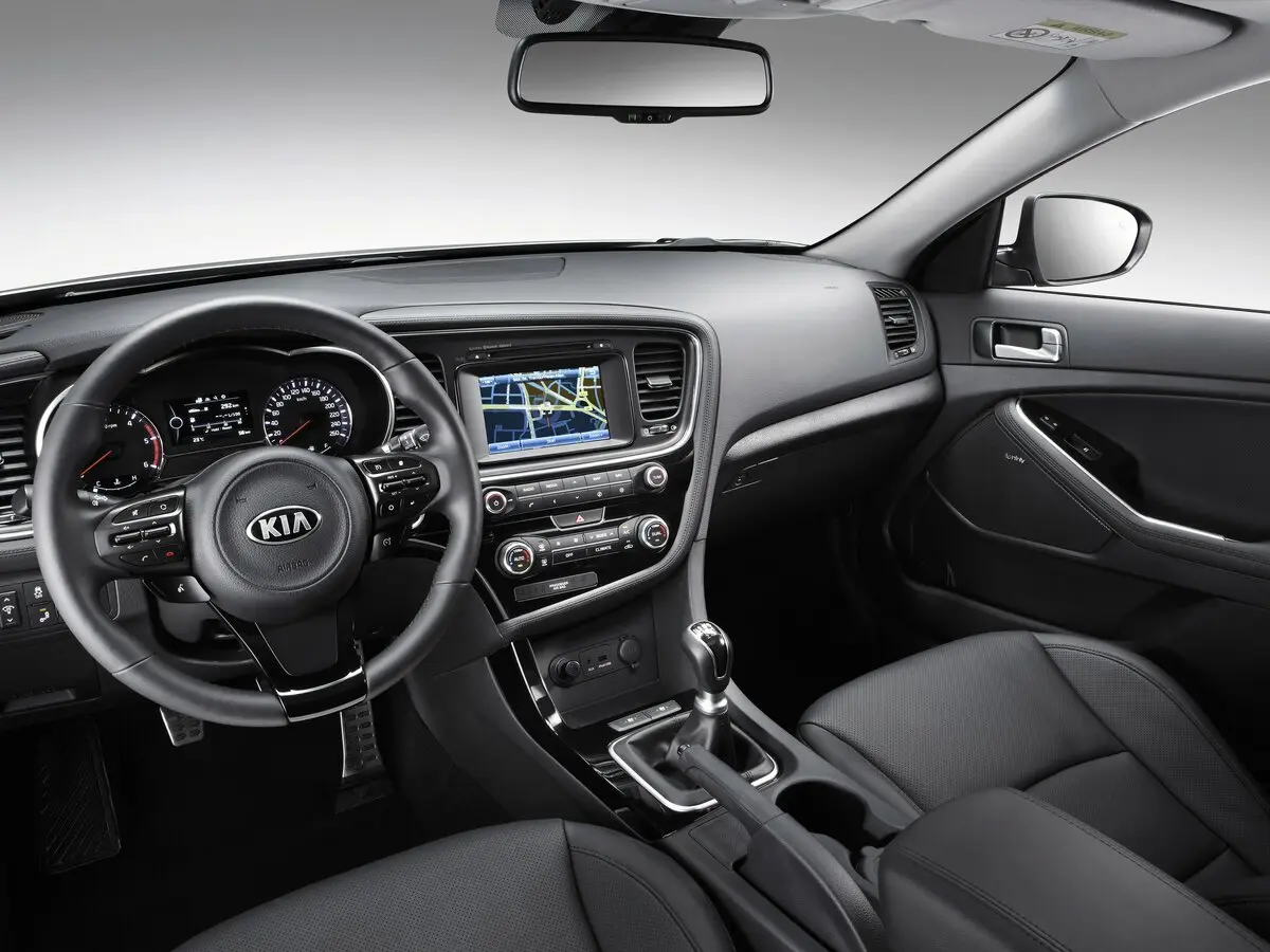 Kia K5 I Рестайлинг Седан — фото 5
