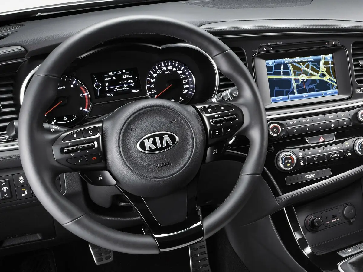 Kia K5 I Рестайлинг Седан — фото 6