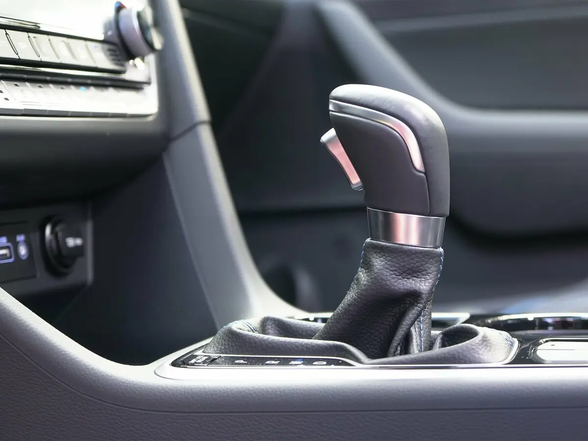 Hyundai Sonata VII (LF) Рестайлинг Седан — фото 12