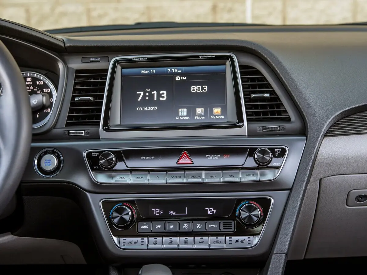 Hyundai Sonata VII (LF) Рестайлинг Седан — фото 15