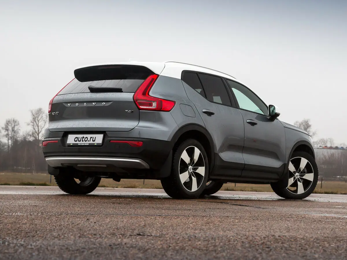 Volvo XC40 I Внедорожник 5 дв. — 照片 20