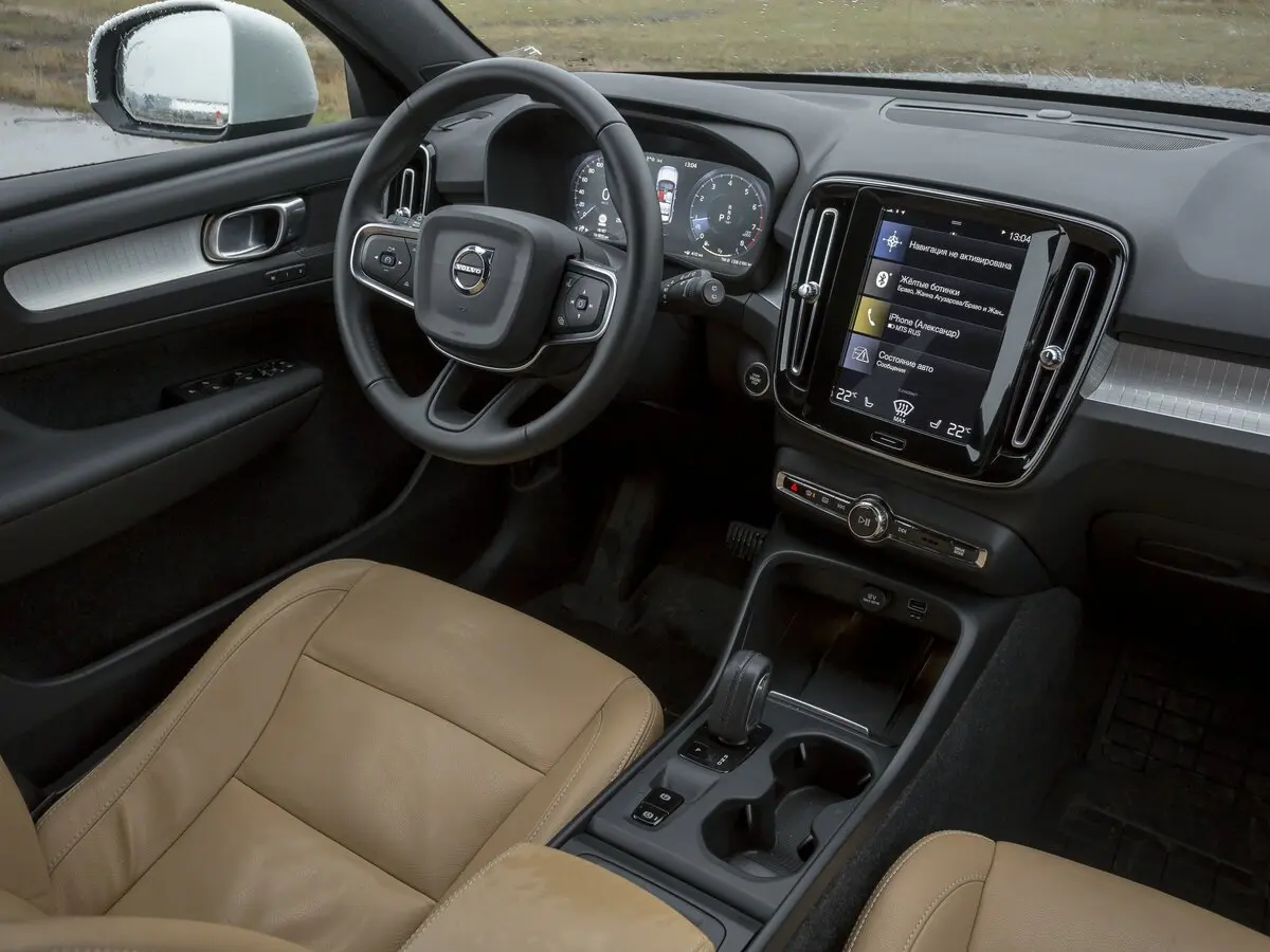 Volvo XC40 I Внедорожник 5 дв. — 照片 22