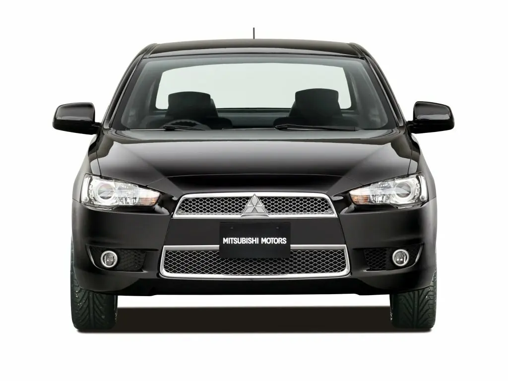 Mitsubishi Galant Fortis I Седан — сүрөт 3