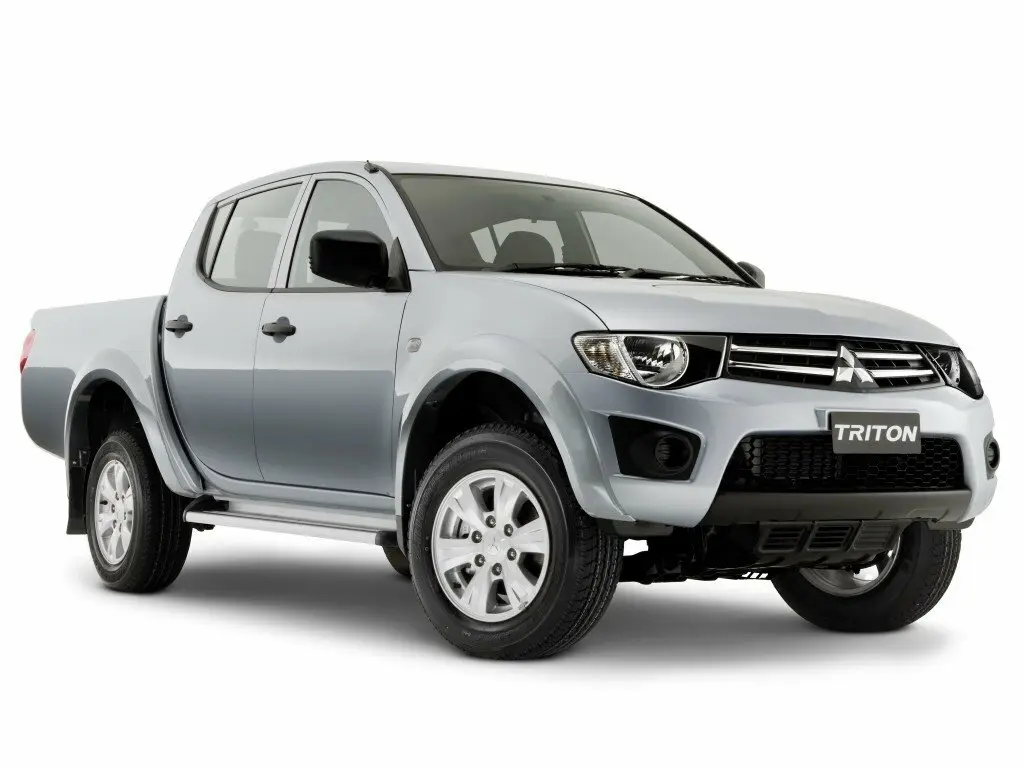 Mitsubishi Triton IV