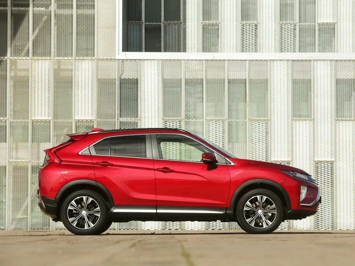 Mitsubishi Eclipse Cross I Внедорожник 5 дв. — сүрөт 2