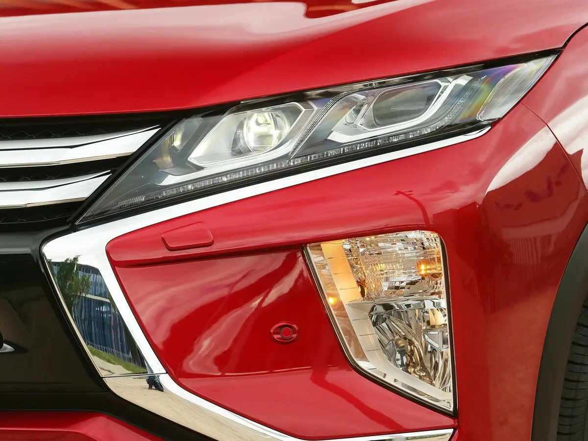 Mitsubishi Eclipse Cross I Внедорожник 5 дв. — сүрөт 14
