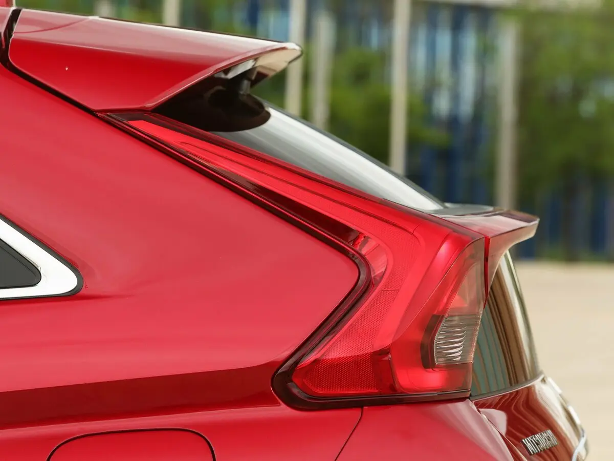 Mitsubishi Eclipse Cross I Внедорожник 5 дв. — сүрөт 17