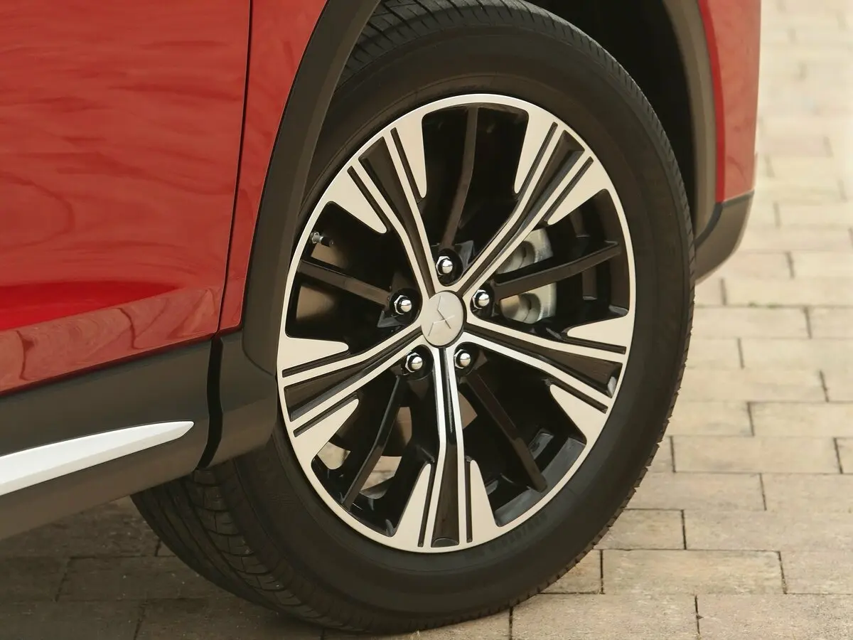 Mitsubishi Eclipse Cross I Внедорожник 5 дв. — сүрөт 18