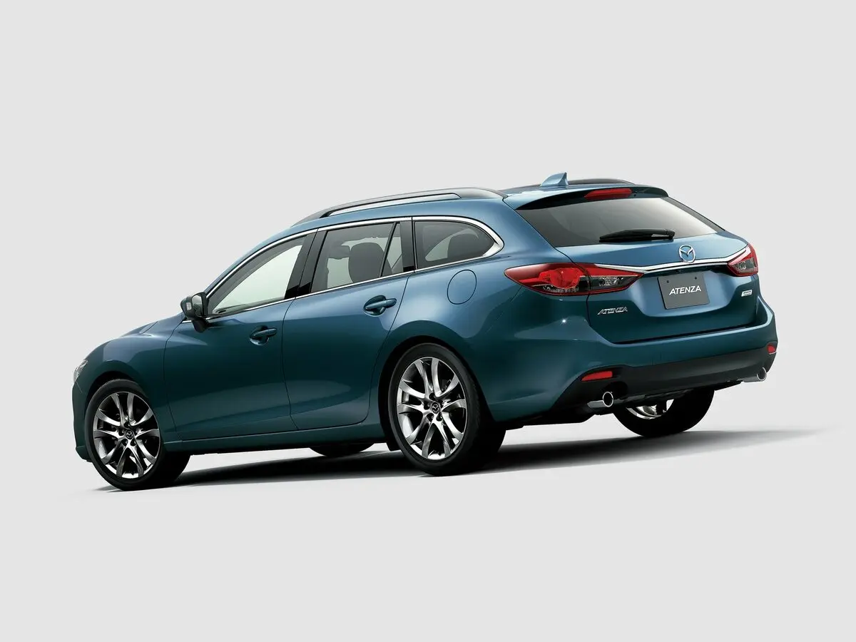 Mazda Atenza III Универсал 5 дв. — photo 2