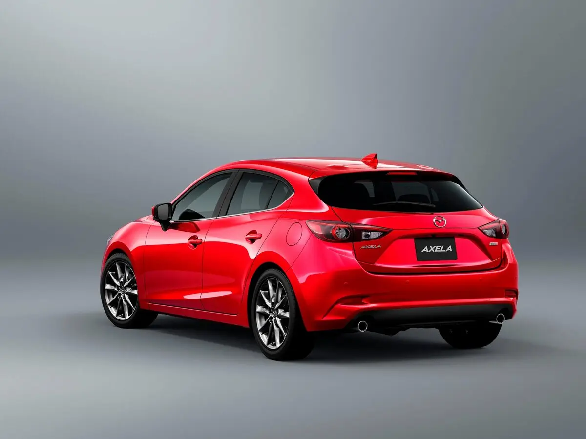Mazda Axela III Рестайлинг Хэтчбек 5 дв. — сүрөт 5