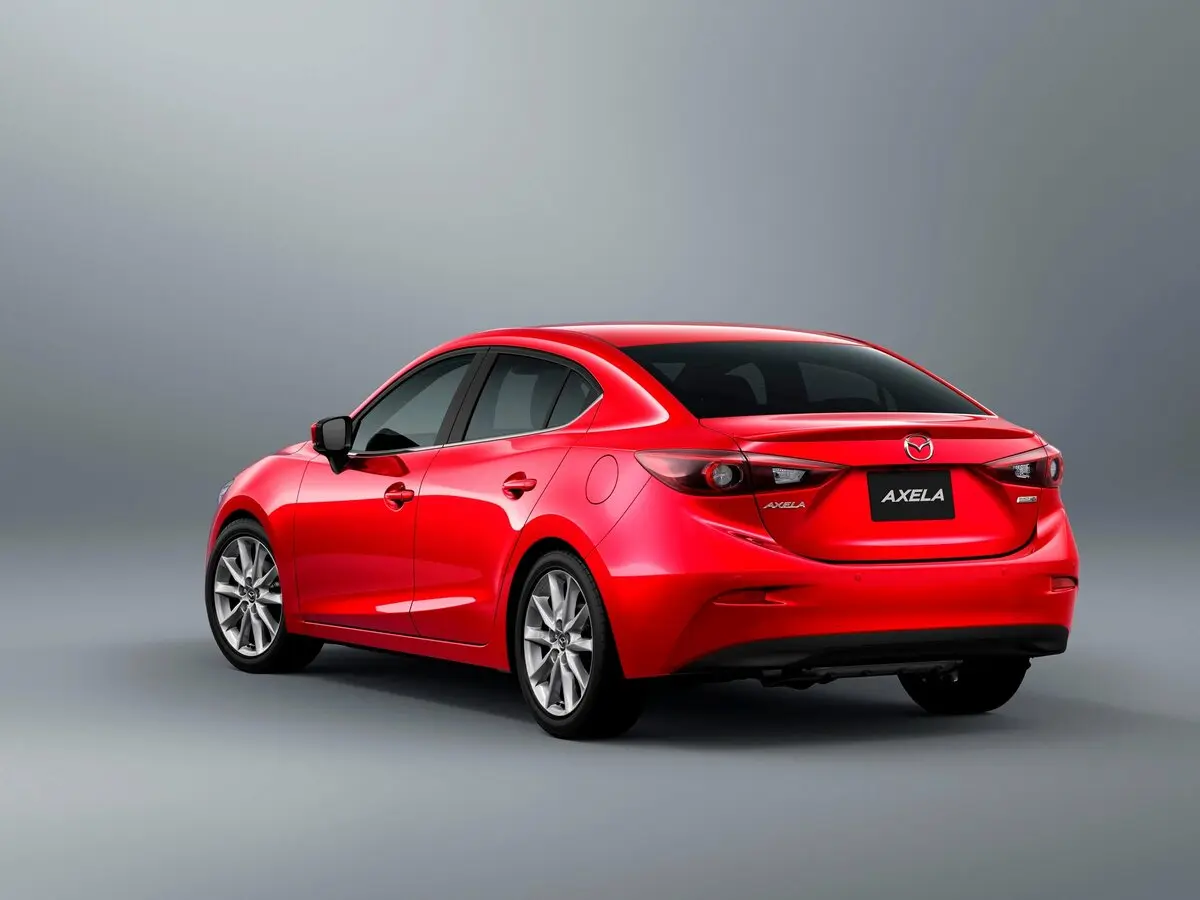 Mazda Axela III Рестайлинг Седан — photo 5