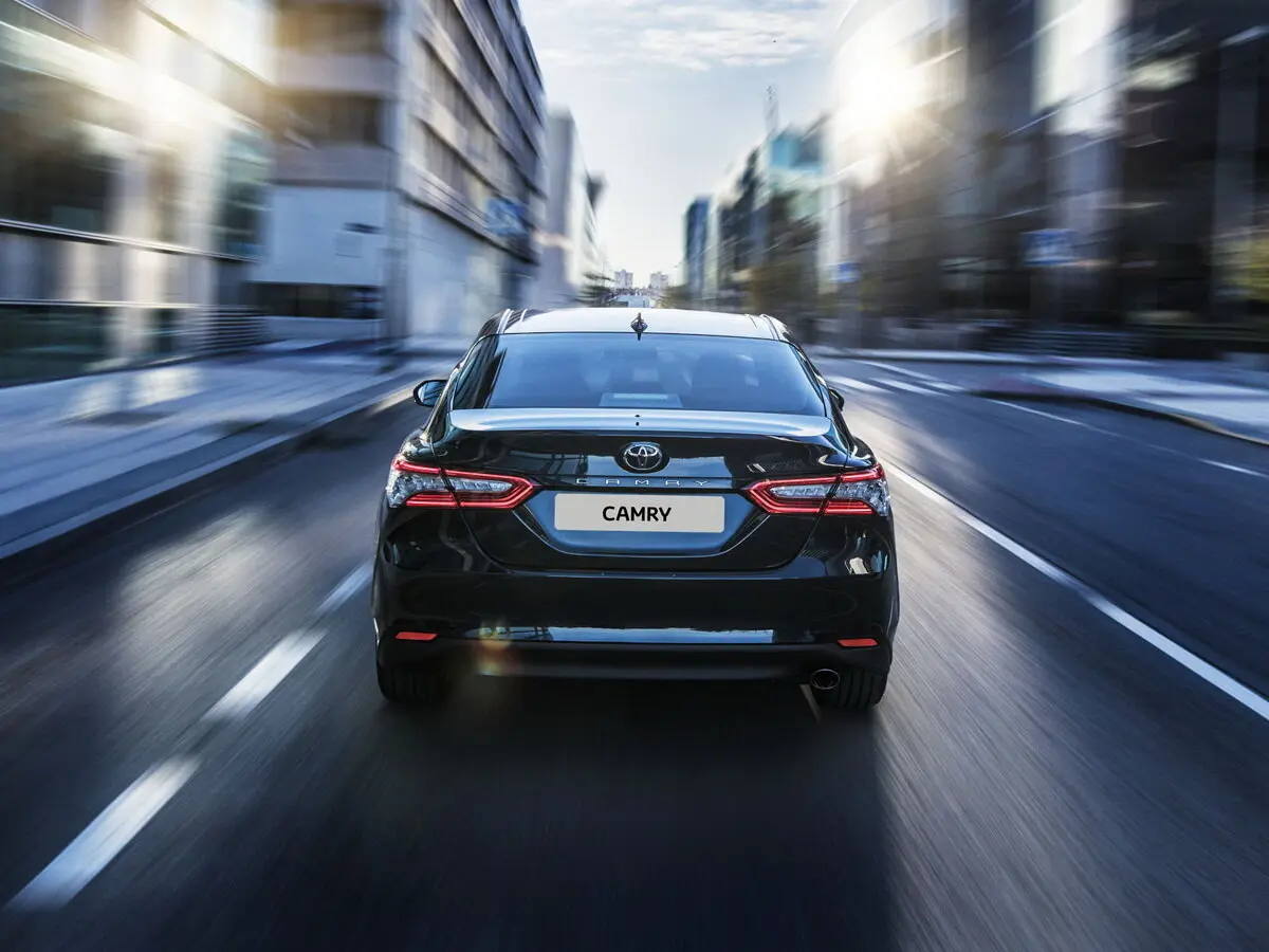 Toyota Camry VIII (XV70) Седан — сүрөт 4