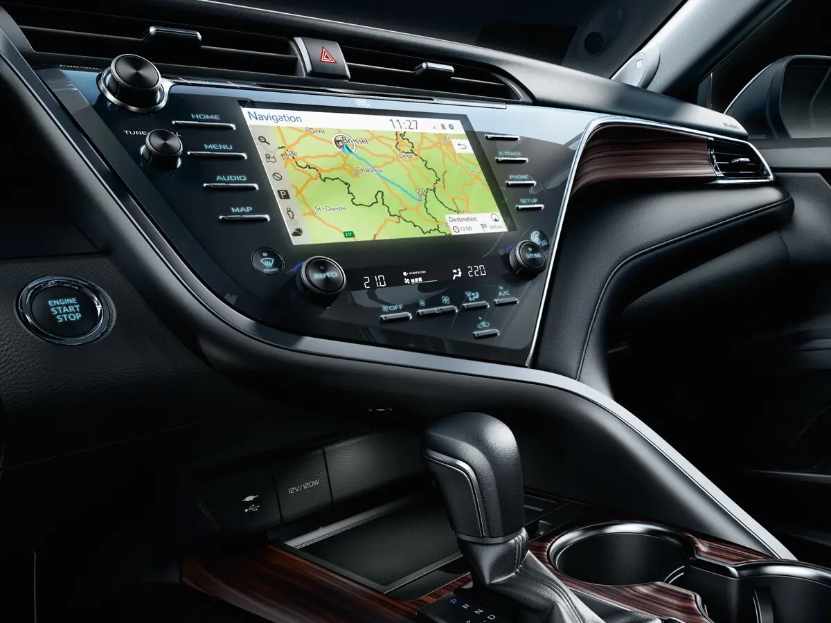 Toyota Camry VIII (XV70) Седан — сүрөт 10