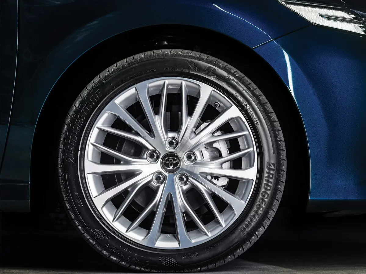 Toyota Camry VIII (XV70) Седан — сүрөт 12