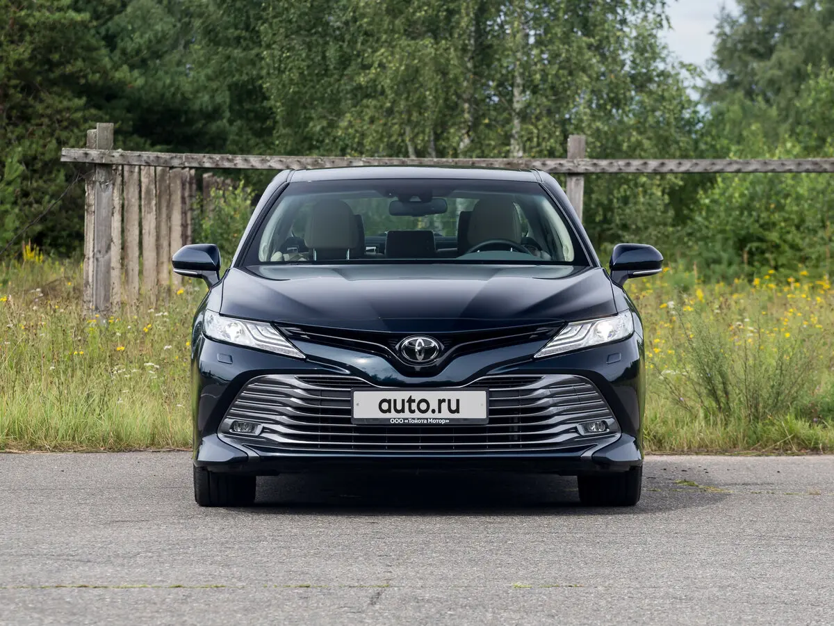 Toyota Camry VIII (XV70) Седан — сүрөт 15