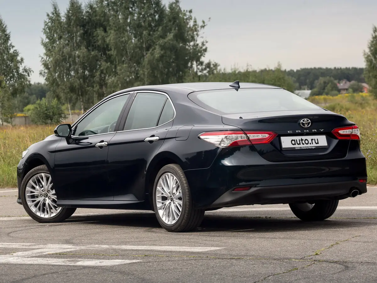 Toyota Camry VIII (XV70) Седан — сүрөт 17