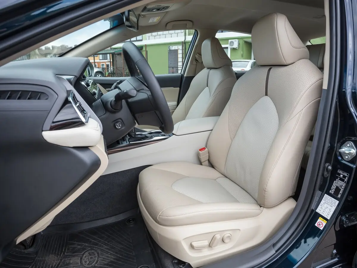Toyota Camry VIII (XV70) Седан — сүрөт 19
