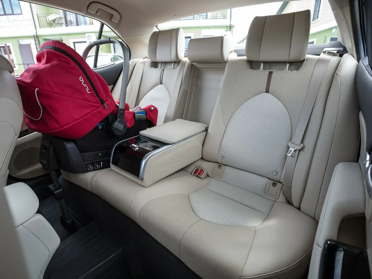 Toyota Camry VIII (XV70) Седан — сүрөт 22