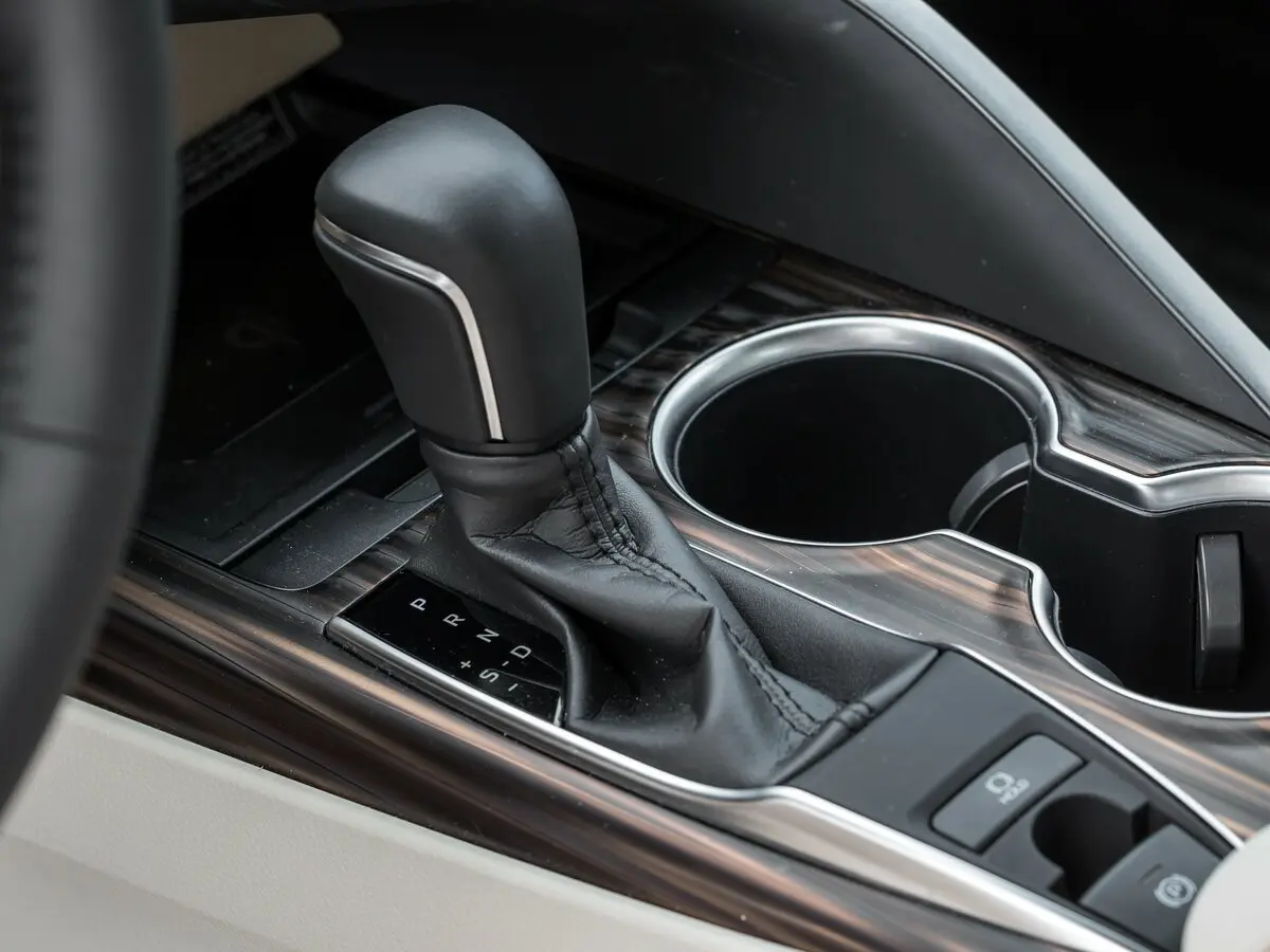 Toyota Camry VIII (XV70) Седан — сүрөт 24