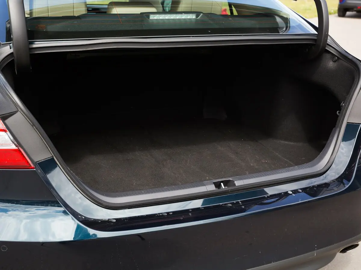 Toyota Camry VIII (XV70) Седан — сүрөт 25