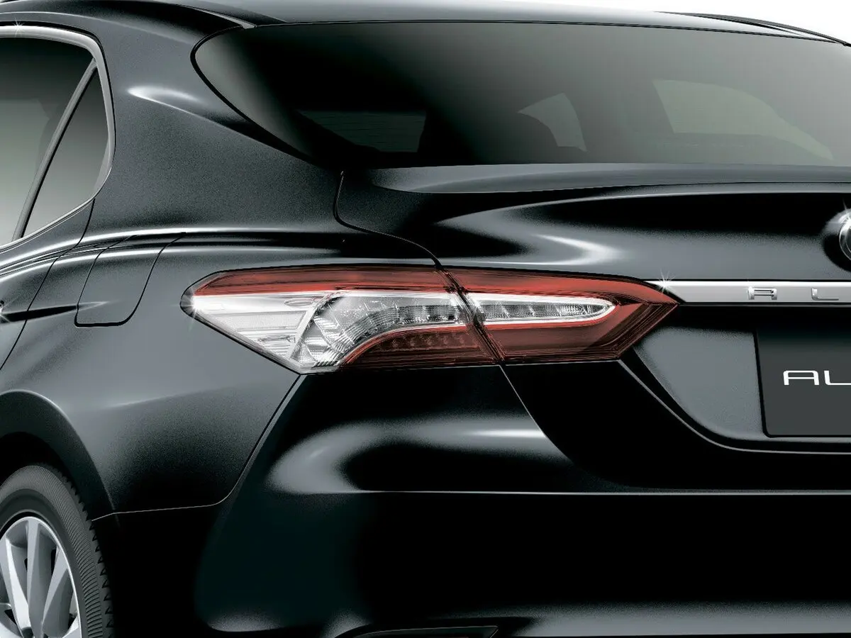 Daihatsu Altis V Седан — сүрөт 13