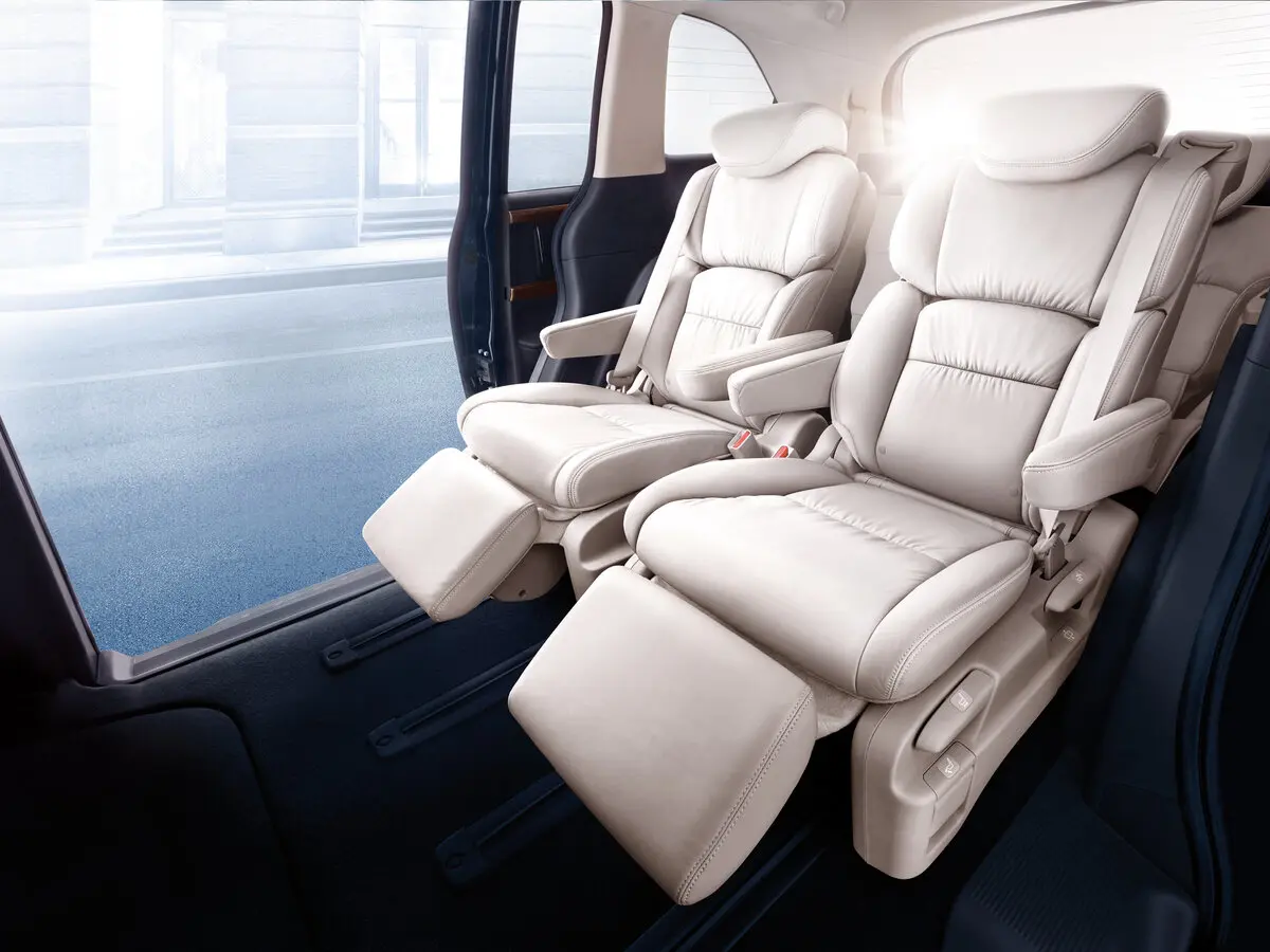 Honda Odyssey V Минивэн — фото 8