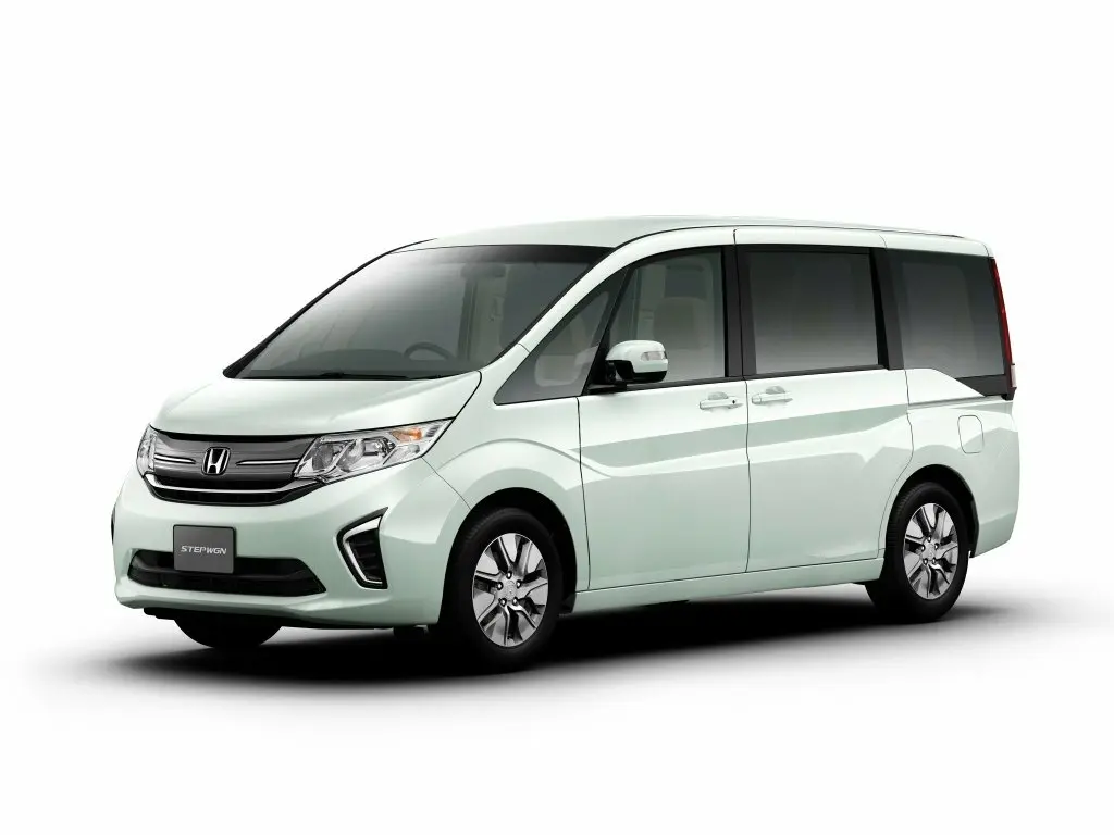 Honda Stepwgn V Минивэн