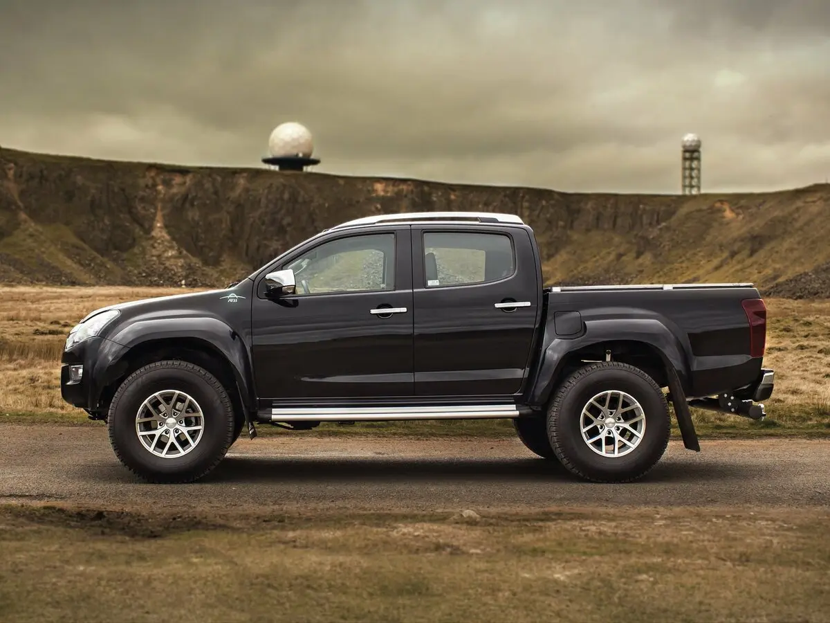 Isuzu D-Max II Пикап Двойная кабина Arctic Trucks — photo 2