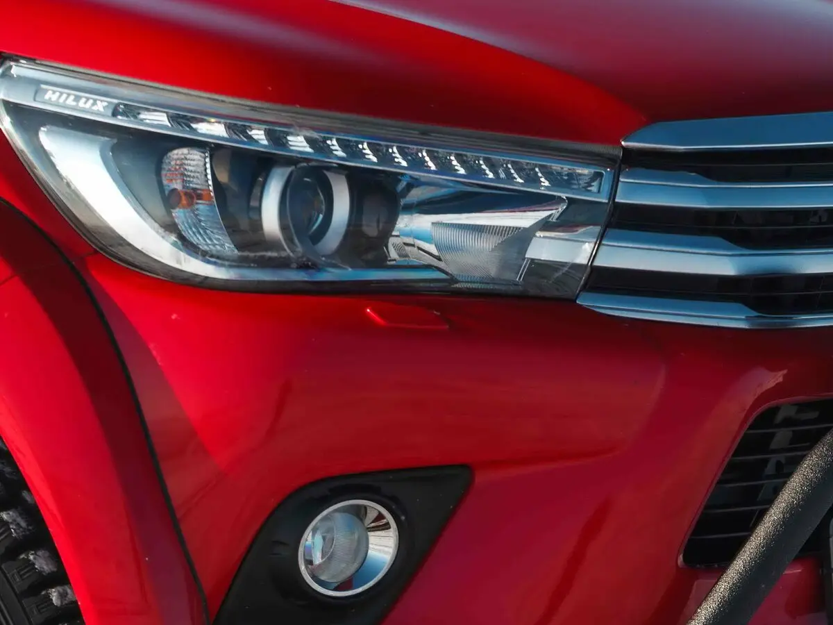 Toyota Hilux VIII Пикап Двойная кабина Arctic Trucks — сүрөт 7