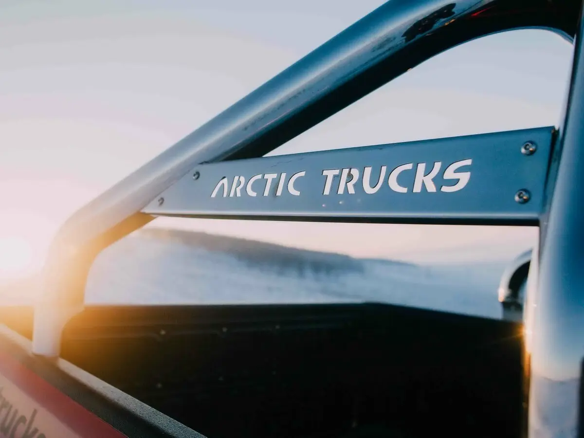 Toyota Hilux VIII Пикап Двойная кабина Arctic Trucks — сүрөт 8
