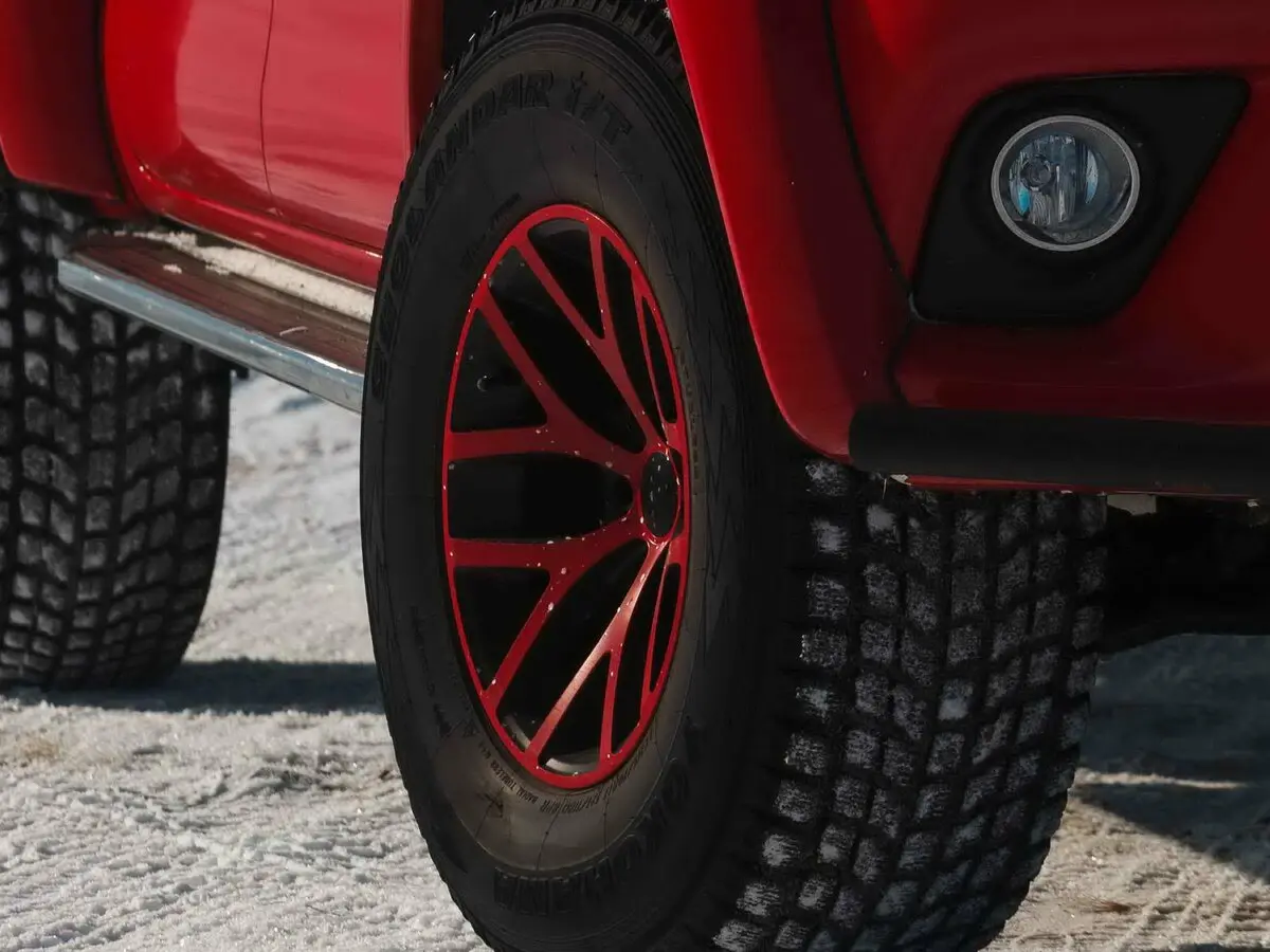 Toyota Hilux VIII Пикап Двойная кабина Arctic Trucks — сүрөт 9