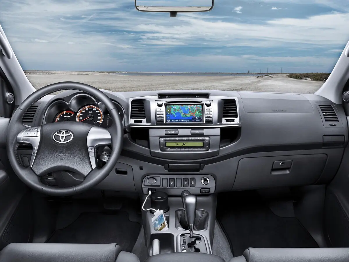 Toyota Hilux VII Рестайлинг Пикап Двойная кабина Arctic Trucks — сүрөт 5